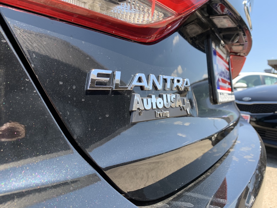 2017 Hyundai Elantra Value Edition 6A