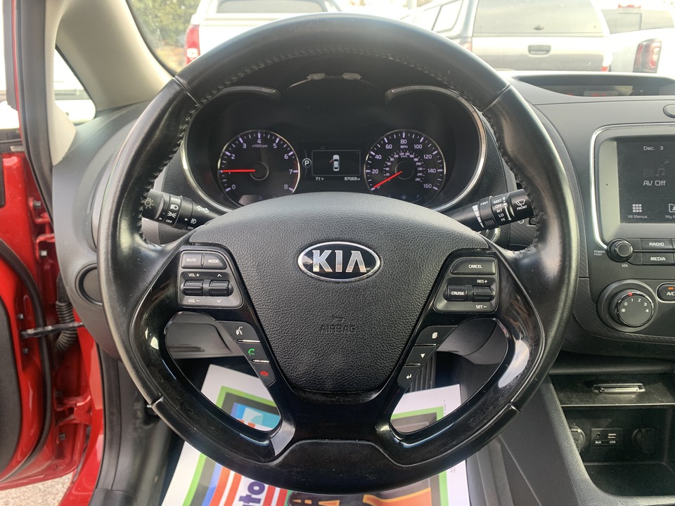 2017 Kia Forte LX 6A