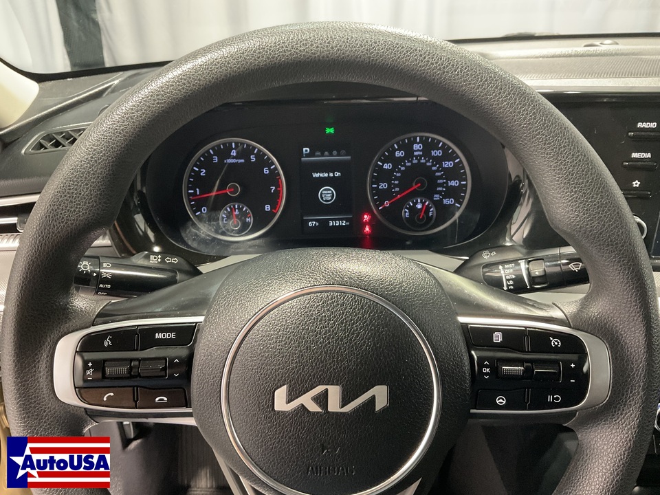 2022 Kia K5 LXS