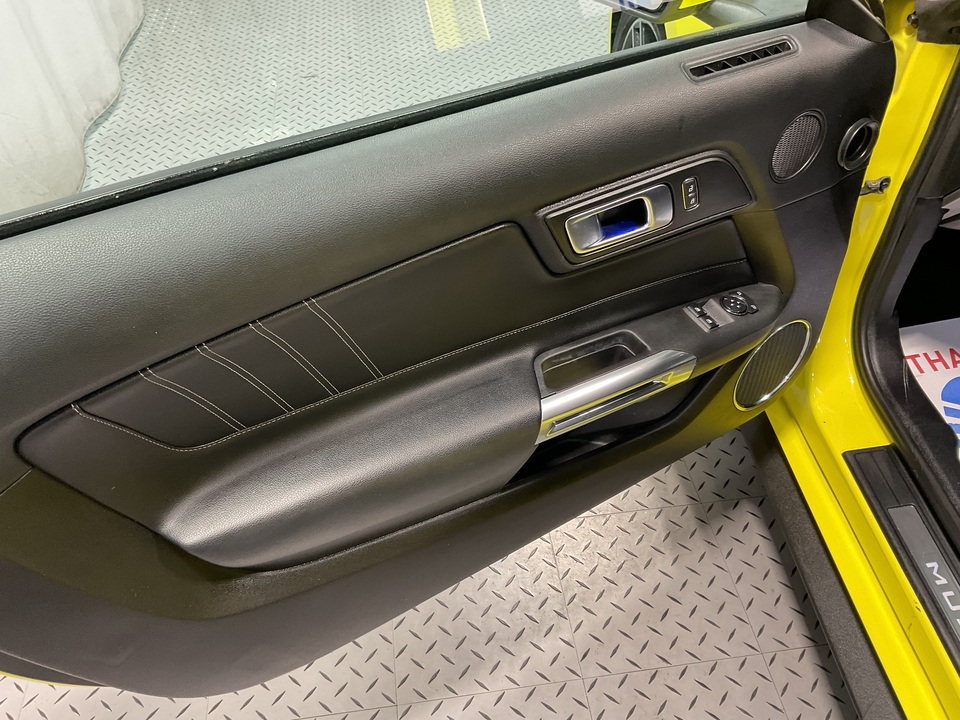 2021 Ford Mustang EcoBoost Premium Coupe
