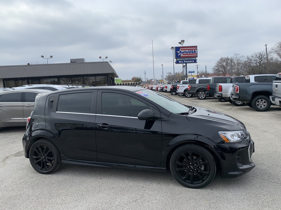 2019 Chevrolet Sonic Premier Auto Hatchback