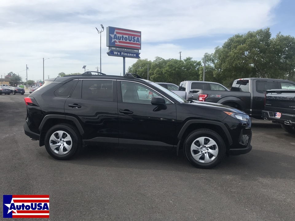 2021 Toyota RAV4 LE