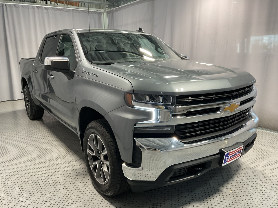 2022 Chevrolet Silverado 1500 Limited LT Crew Cab Long Box 4WD