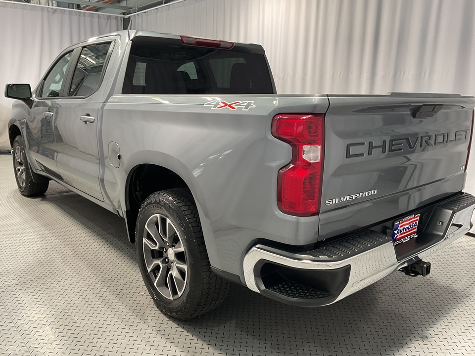 2022 Chevrolet Silverado 1500 Limited LT Crew Cab Long Box 4WD