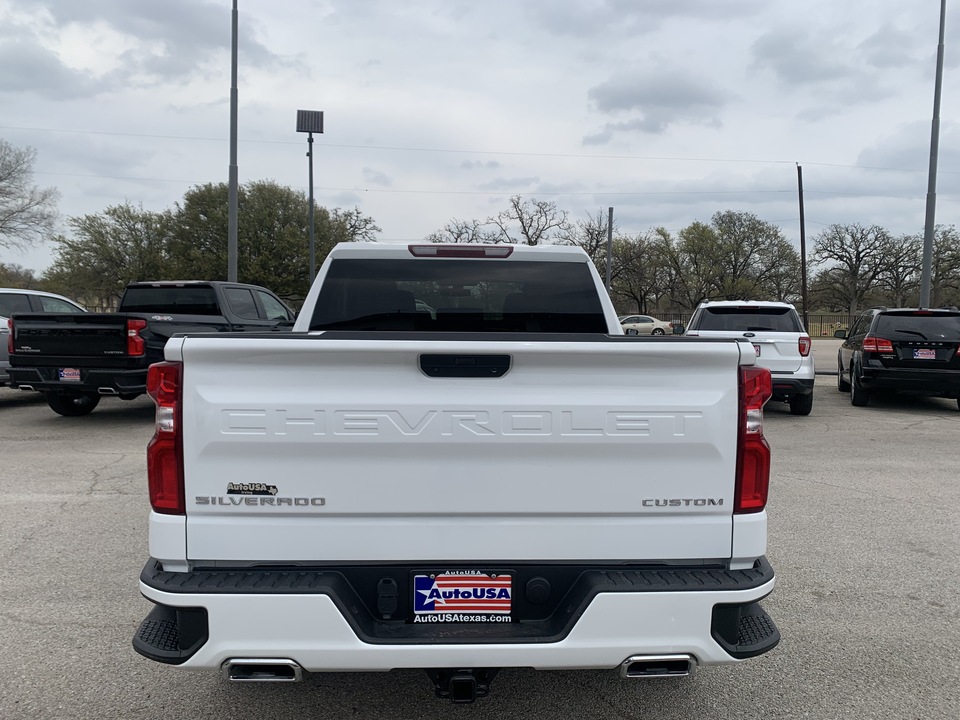 2020 Chevrolet Silverado 1500 Custom Crew Cab Short Box 2WD