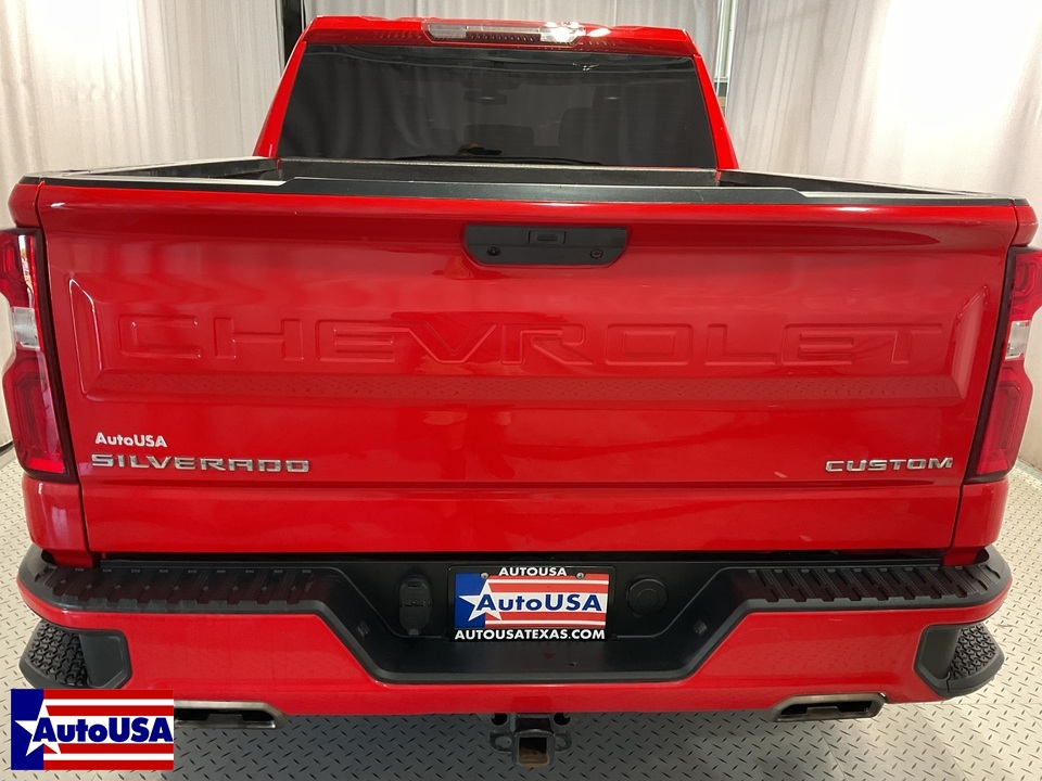 2021 Chevrolet Silverado 1500 Custom Crew Cab Short Box 2WD