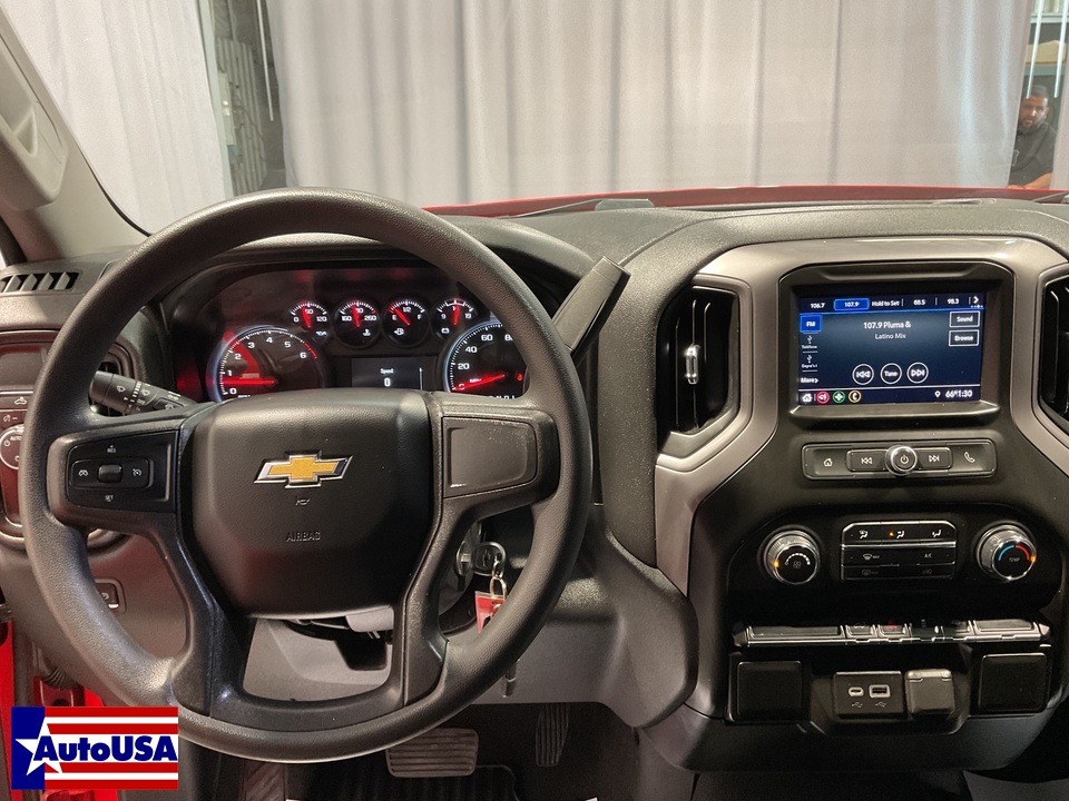 2021 Chevrolet Silverado 1500 Custom Crew Cab Short Box 2WD