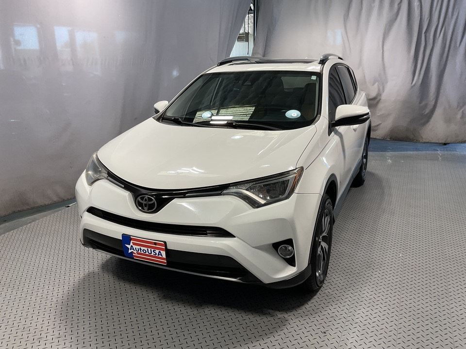 2017 Toyota RAV4 XLE FWD