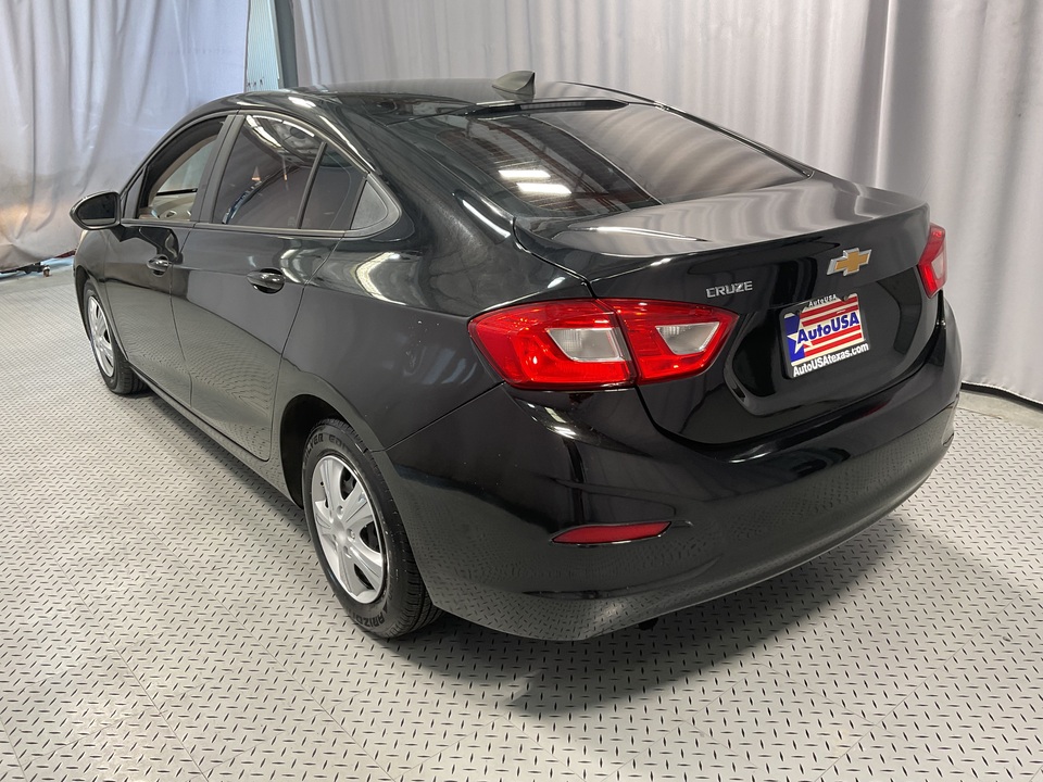 2018 Chevrolet Cruze LS Auto