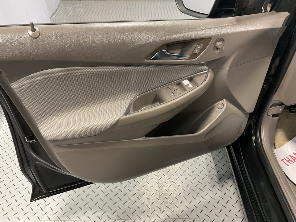 2018 Chevrolet Cruze LS Auto