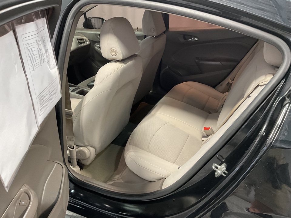 2018 Chevrolet Cruze LS Auto