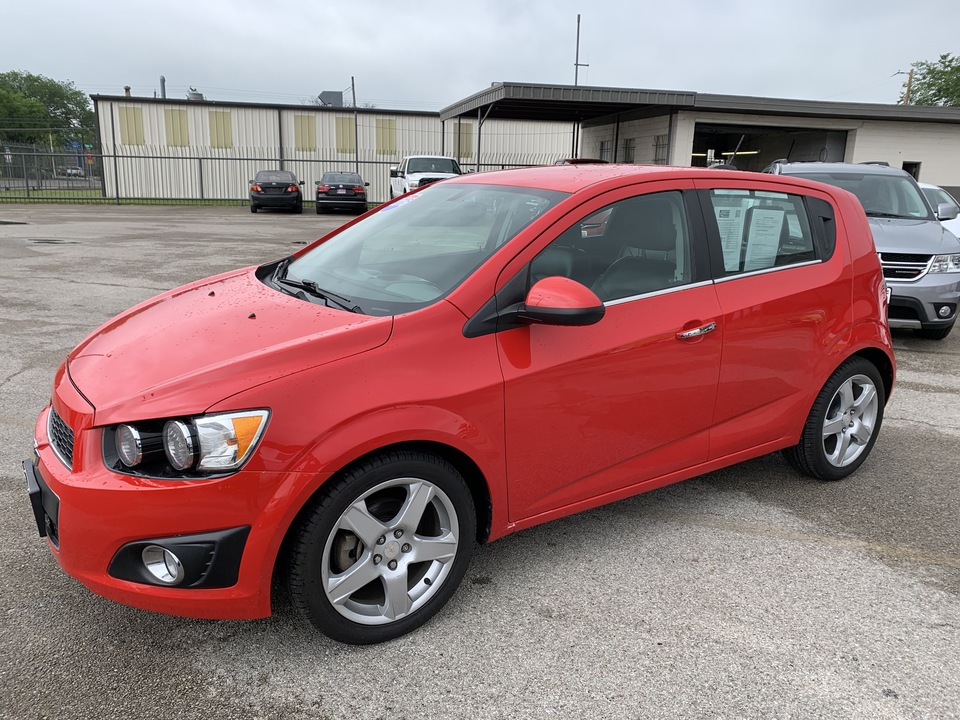 2016 Chevrolet Sonic LTZ Auto 5-Door