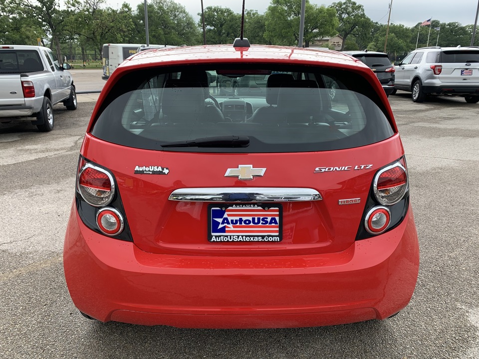 2016 Chevrolet Sonic LTZ Auto 5-Door