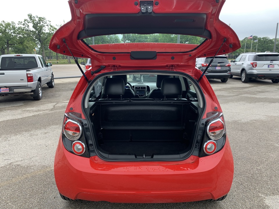 2016 Chevrolet Sonic LTZ Auto 5-Door