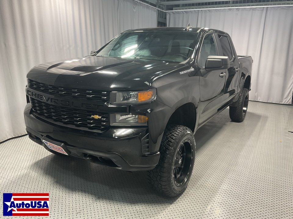 2019 Chevrolet Silverado 1500 Custom Crew Cab Short Box 4WD