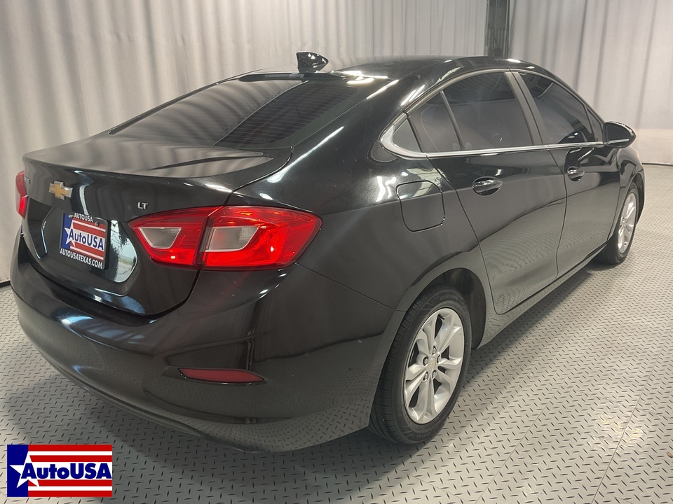 2019 Chevrolet Cruze LT Auto