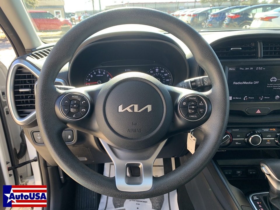 2022 Kia Soul LX CVT