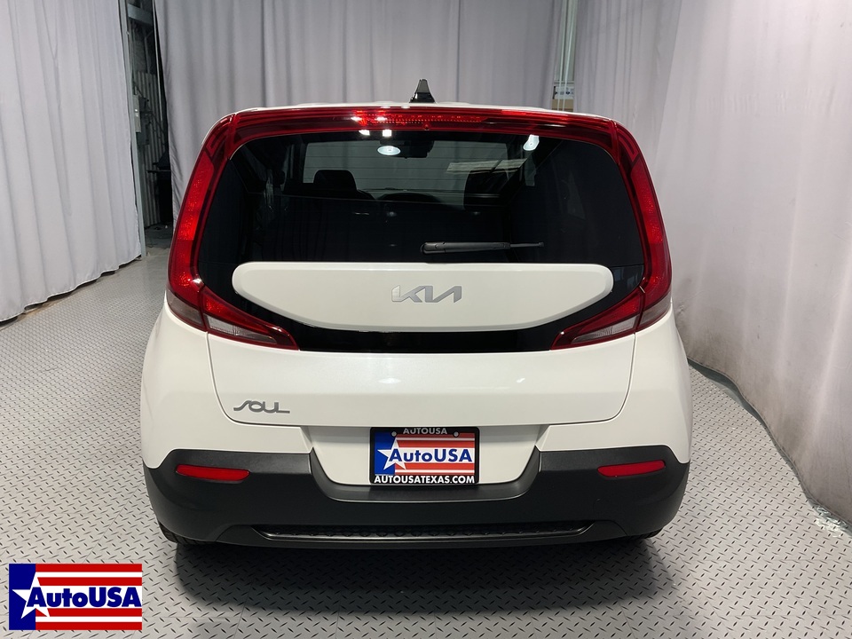 2022 Kia Soul LX CVT