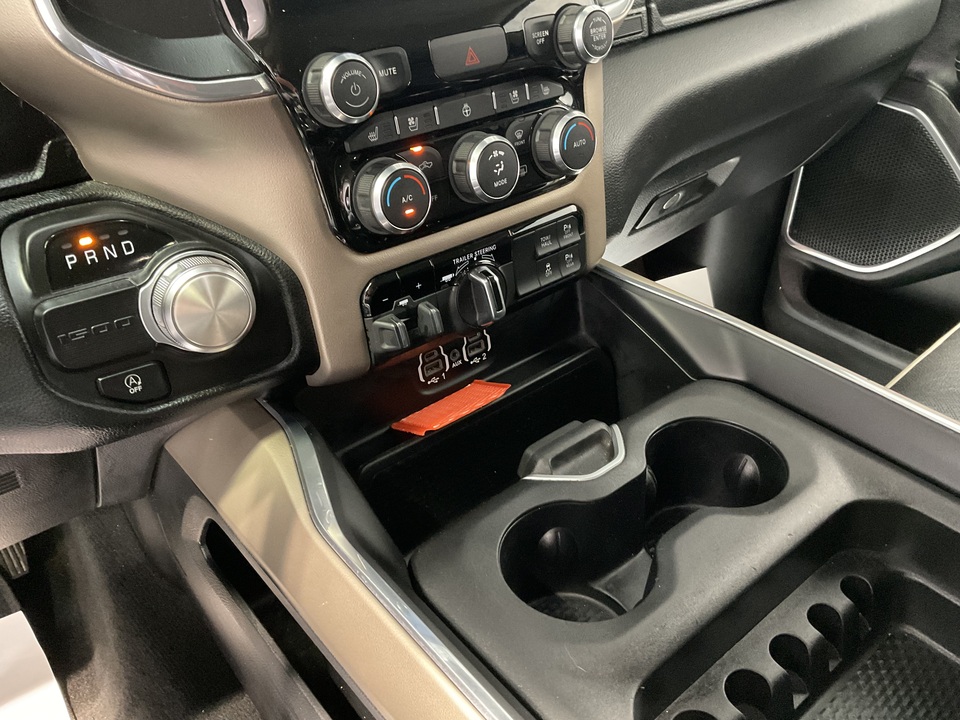 2022 Ram 1500 Laramie Crew Cab SWB 2WD