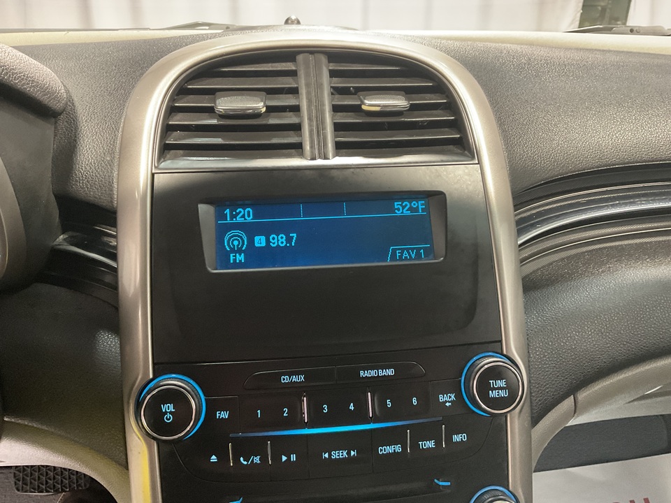 2015 Chevrolet Malibu LS