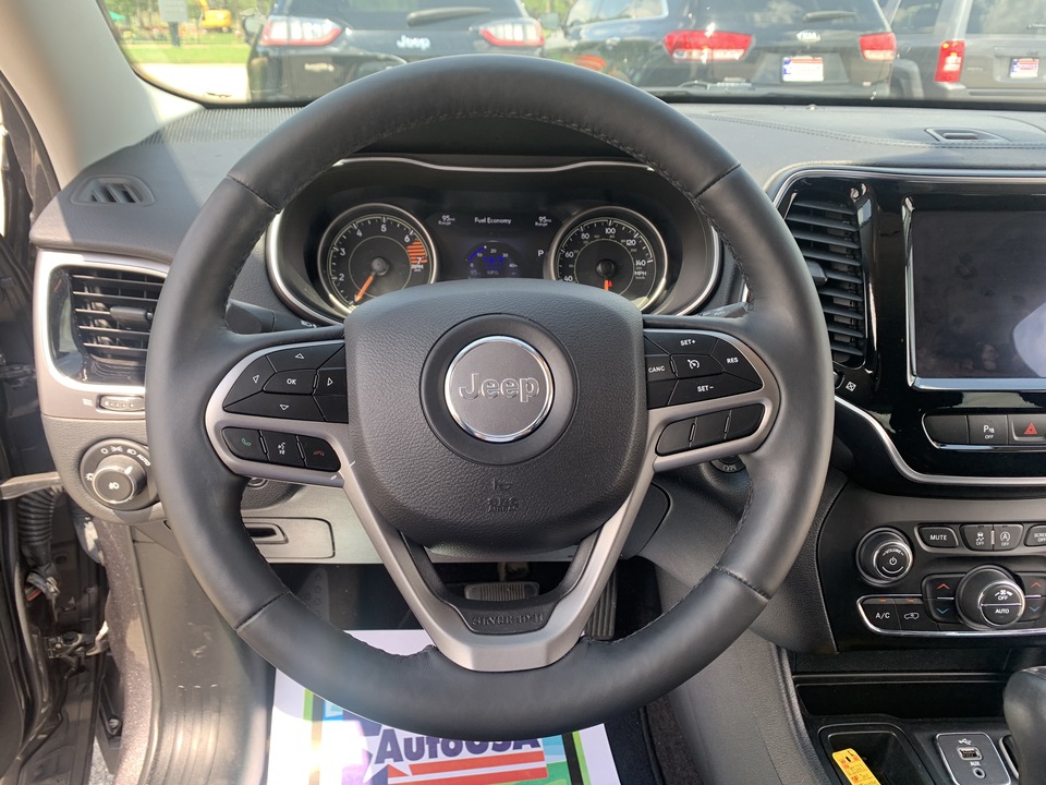 2019 Jeep Cherokee Limited FWD