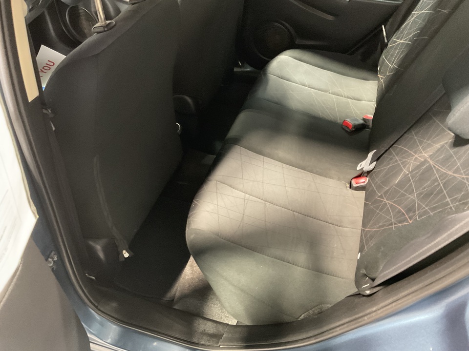 2014 Mazda MAZDA2 Sport AT