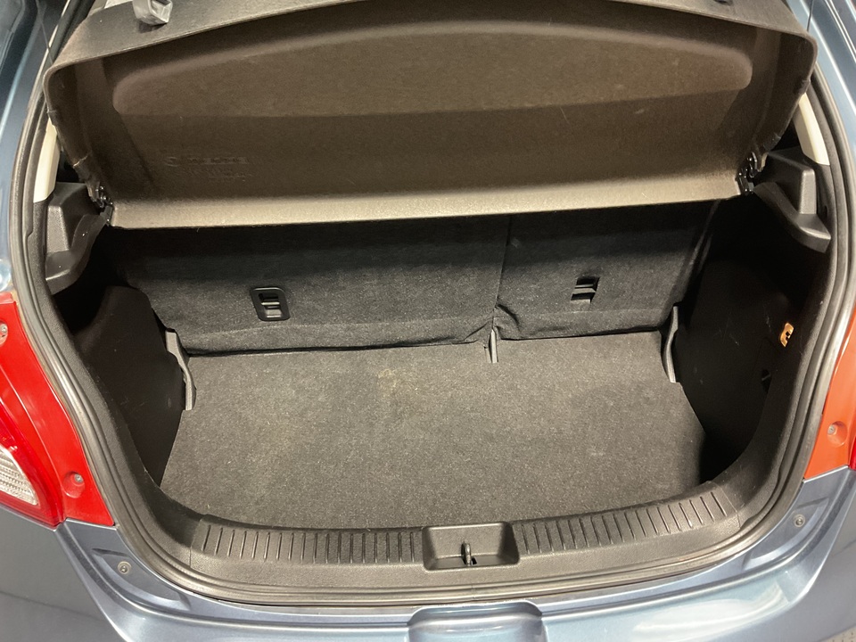 2014 Mazda MAZDA2 Sport AT