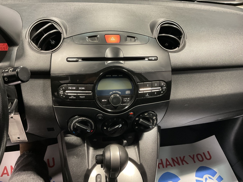 2014 Mazda MAZDA2 Sport AT