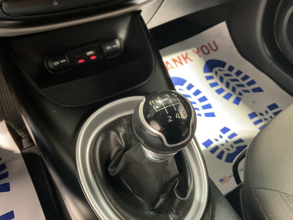 2015 Kia Soul Base 6 Speed Manual Transmission