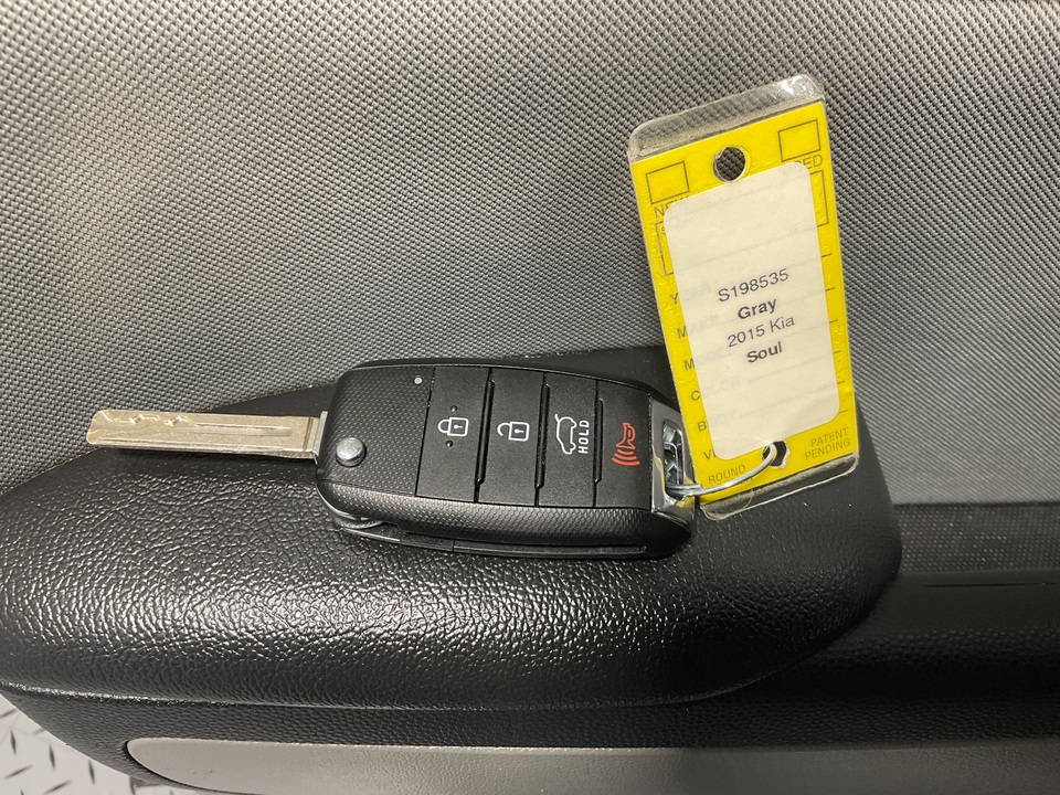 2015 Kia Soul Base 6 Speed Manual Transmission
