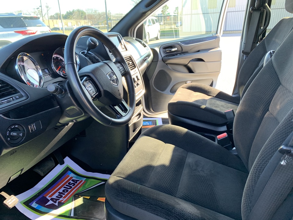 2018 Dodge Grand Caravan SE