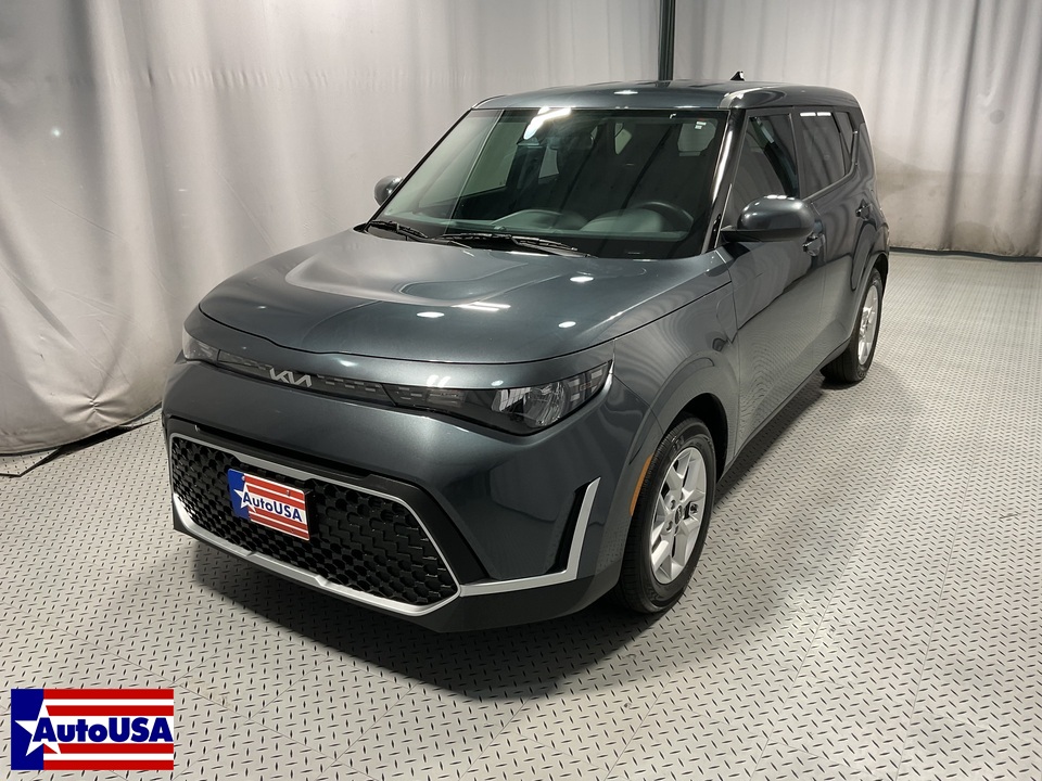 2023 Kia Soul LX CVT