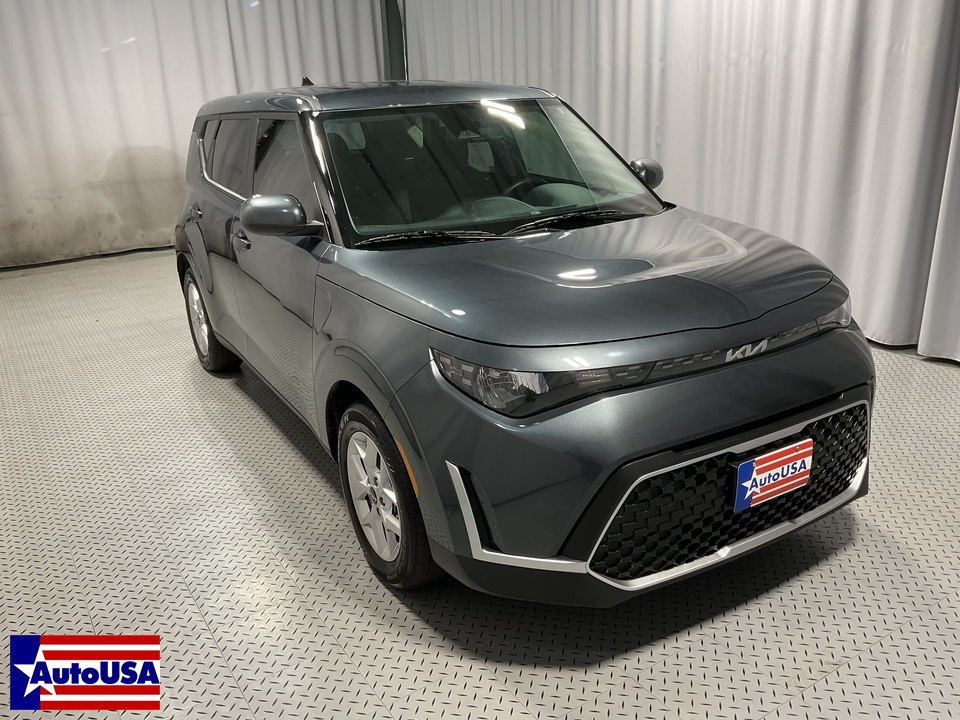 2023 Kia Soul LX CVT