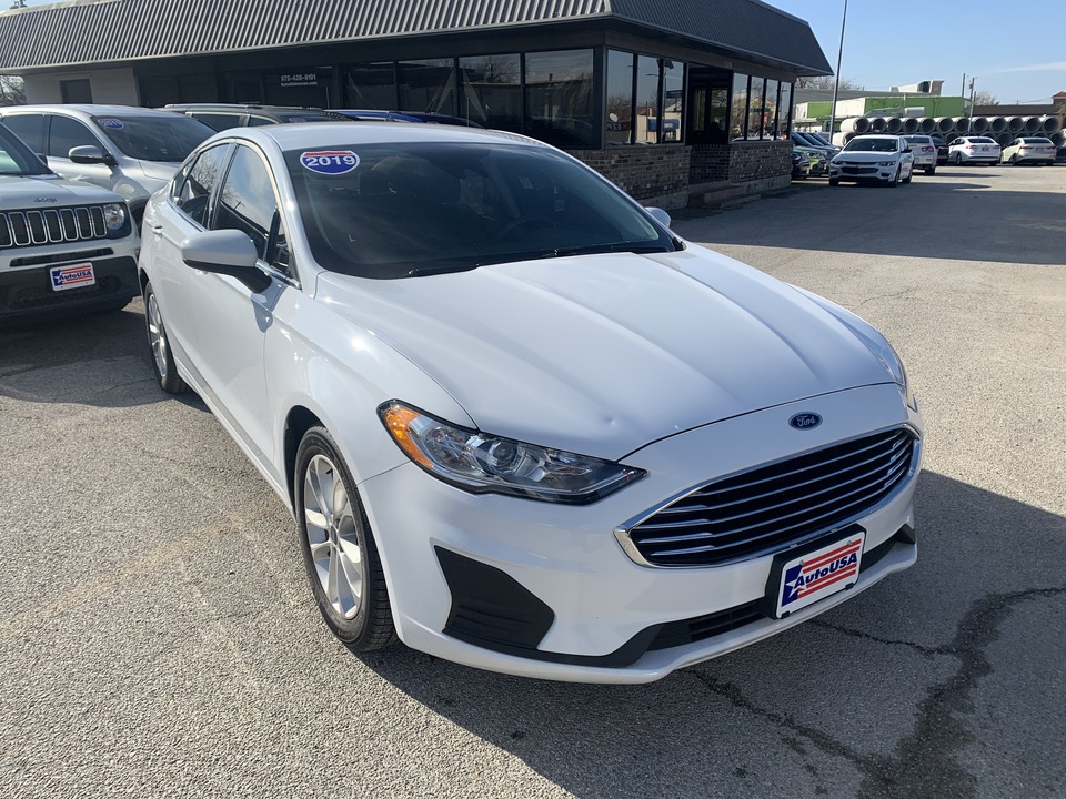 Ford fusion se 2019