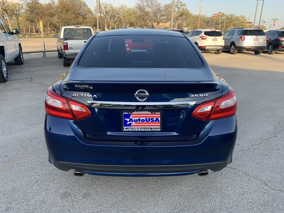 2016 Nissan Altima 3.5 SR