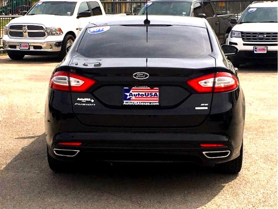 2015 Ford Fusion SE