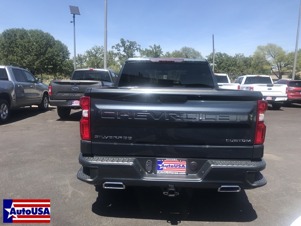 2020 Chevrolet Silverado 1500 Custom Crew Cab Short Box 2WD