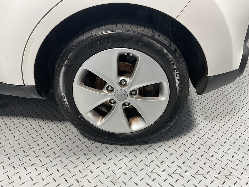 2016 Kia Soul Base 6A
