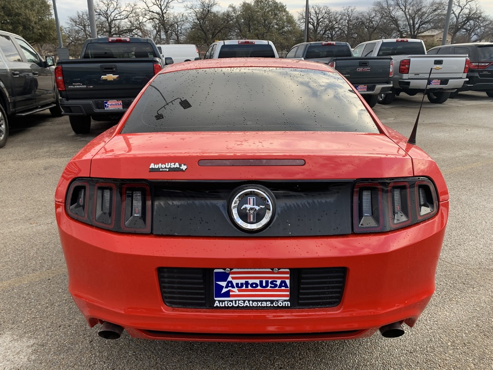 2014 Ford Mustang V6 Coupe