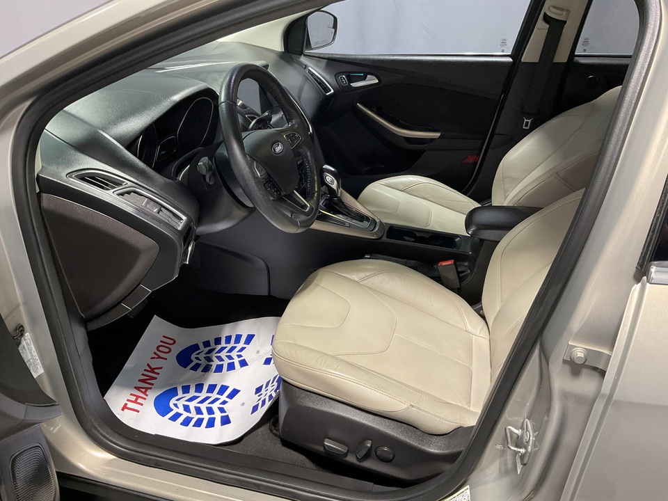 2016 Ford Focus Titanium Hatch