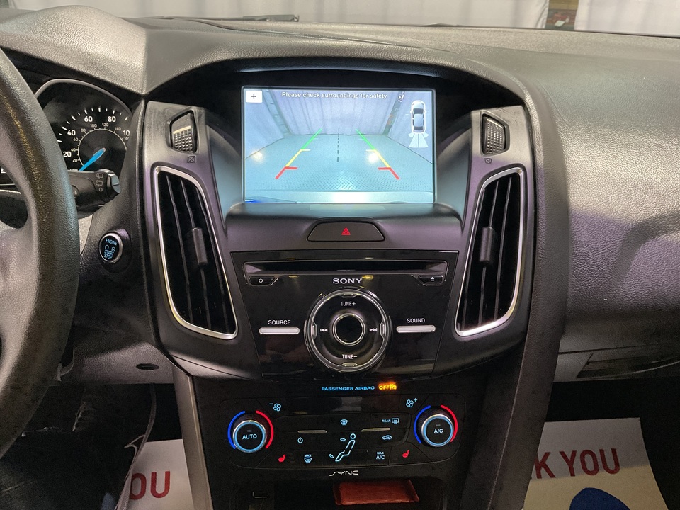 2016 Ford Focus Titanium Hatch