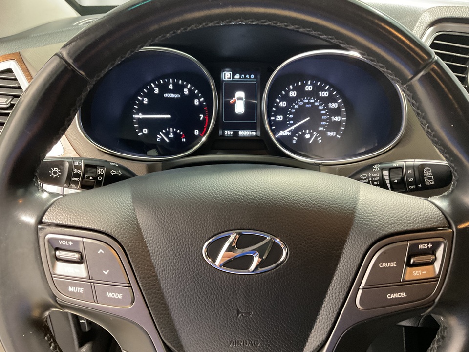 2017 Hyundai Santa Fe Limited FWD