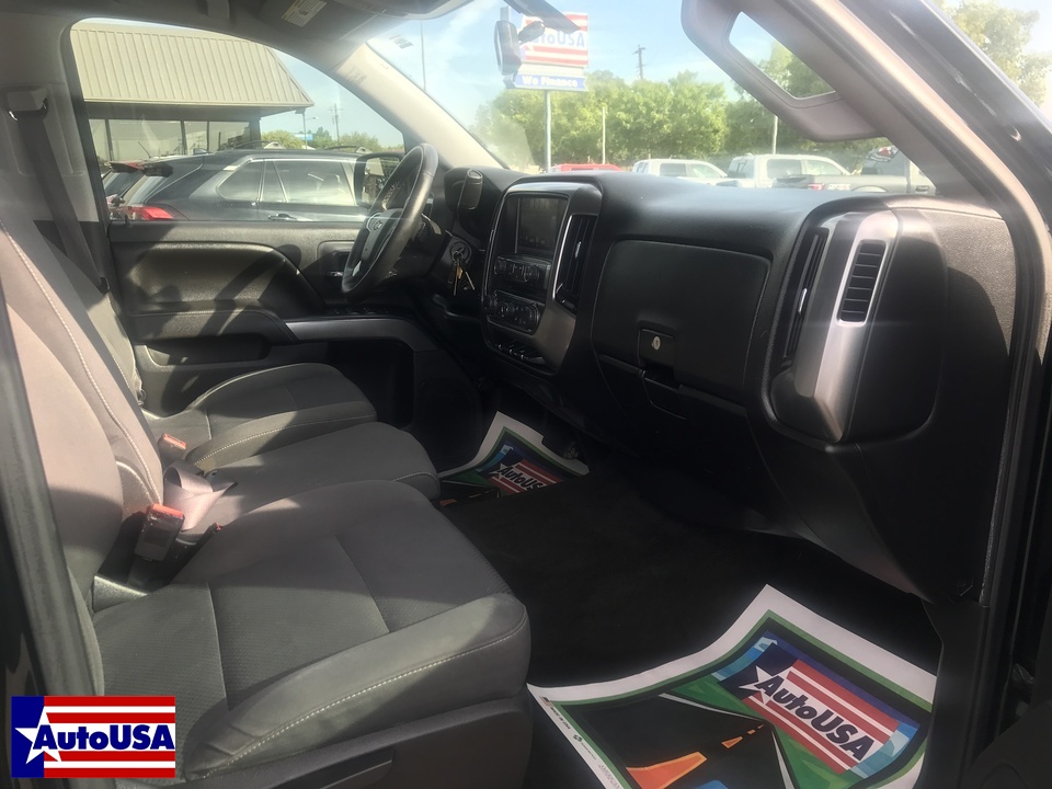 2017 Chevrolet Silverado 1500 LT Crew Cab 2WD