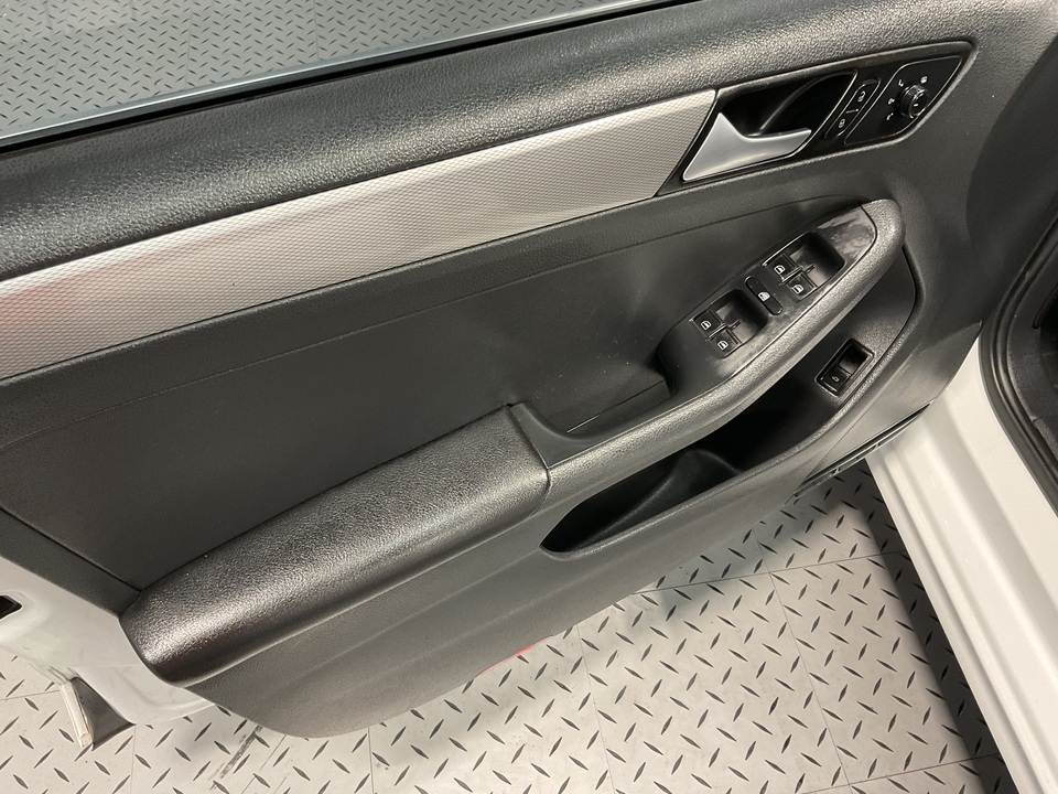 2017 Volkswagen Jetta 1.4T S 6A