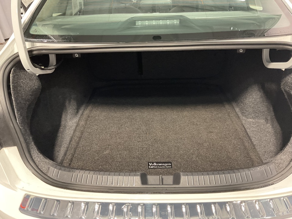 2019 Volkswagen Jetta 1.4T SEL Premium 8A