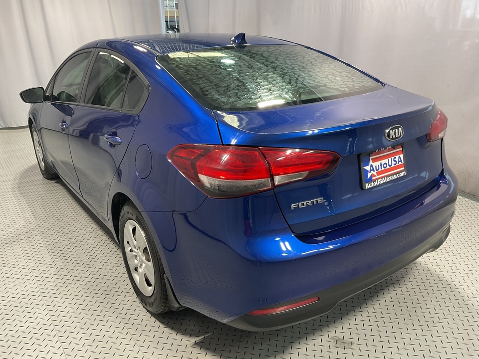 2018 Kia Forte LX 6A