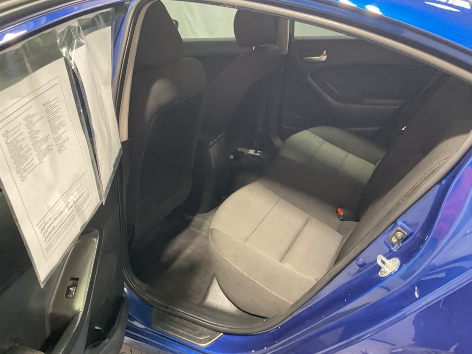 2018 Kia Forte LX 6A