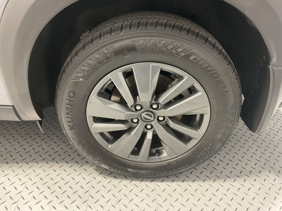 2024 Nissan Pathfinder S
