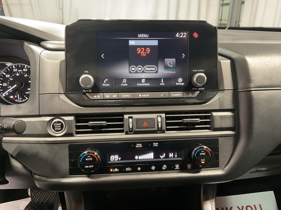 2024 Nissan Pathfinder S