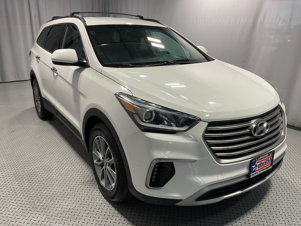 2018 Hyundai Santa Fe SE FWD 3 ROW